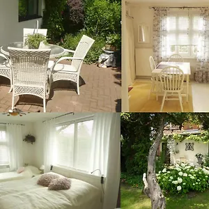 Dom wakacyjny Gemuetliches Gaestehaus Bohnsdorf, Naehe Flughafen Schoenefeld 