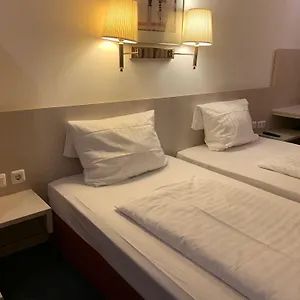 Hotel New Fair Messe, München