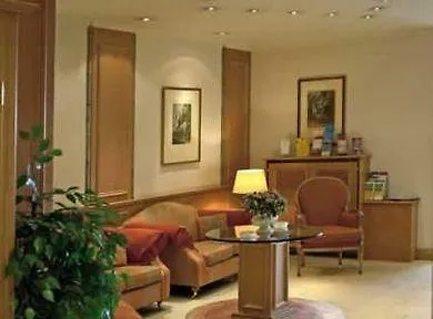 Hotel Stachus Munique 3*,